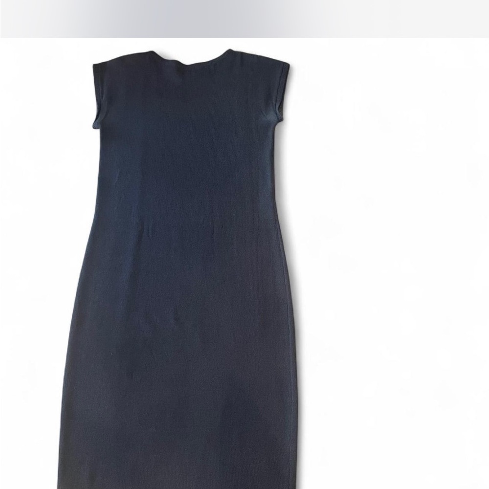 Vintage St. John!!  Classic charcoal gray  Midi Dress in good condition!!